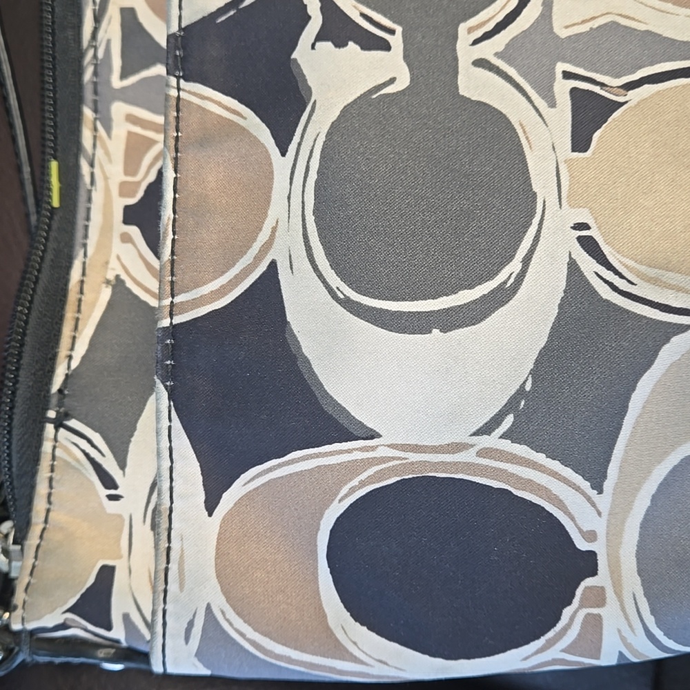 Vintage Coach Bag - Picture 9 of 9